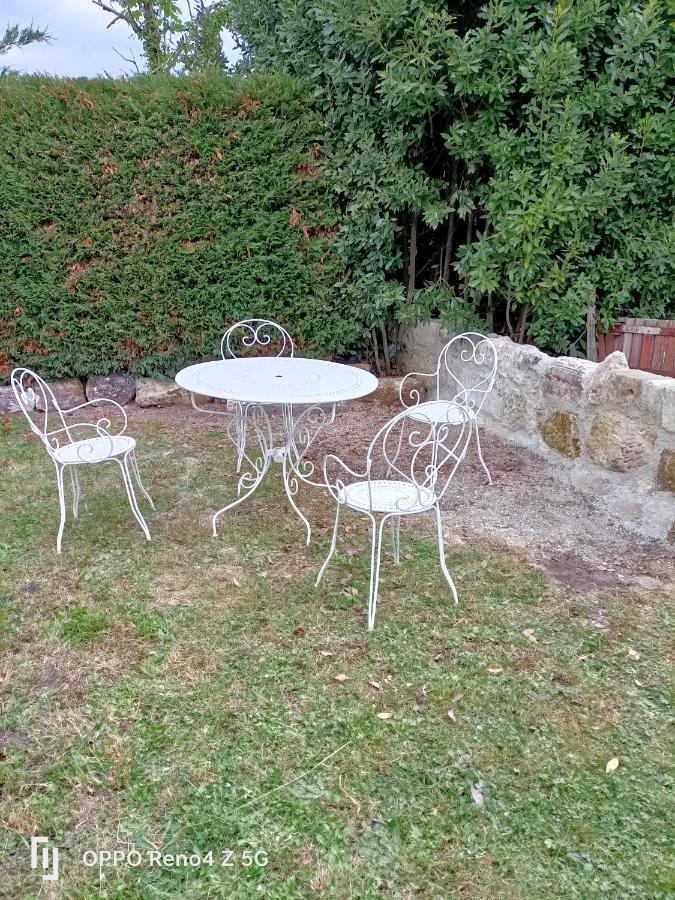 Gite Insolite Le Pressoir En Touraine Vallières-les-Grandes Eksteriør bilde